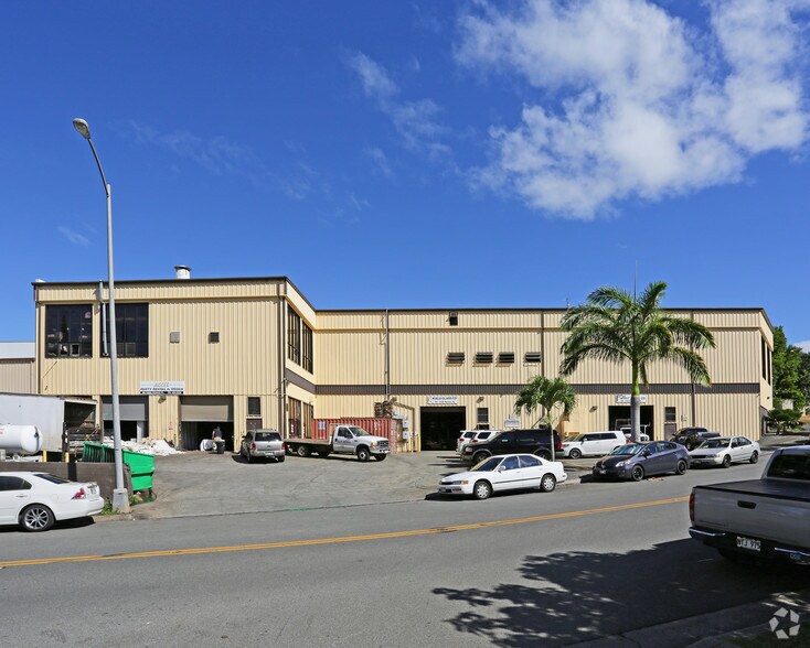 More Photos Of 99-1405 Koaha Pl, Aiea Warehouse For Lease