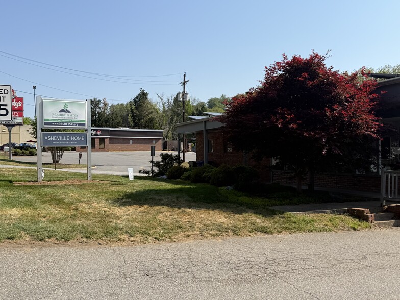 More Photos Of 573 Merrimon Ave, Asheville Medical For Lease
