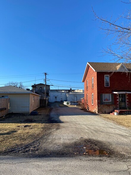More Photos Of 122-124 Depot St, Gardner Drugstore For Sale