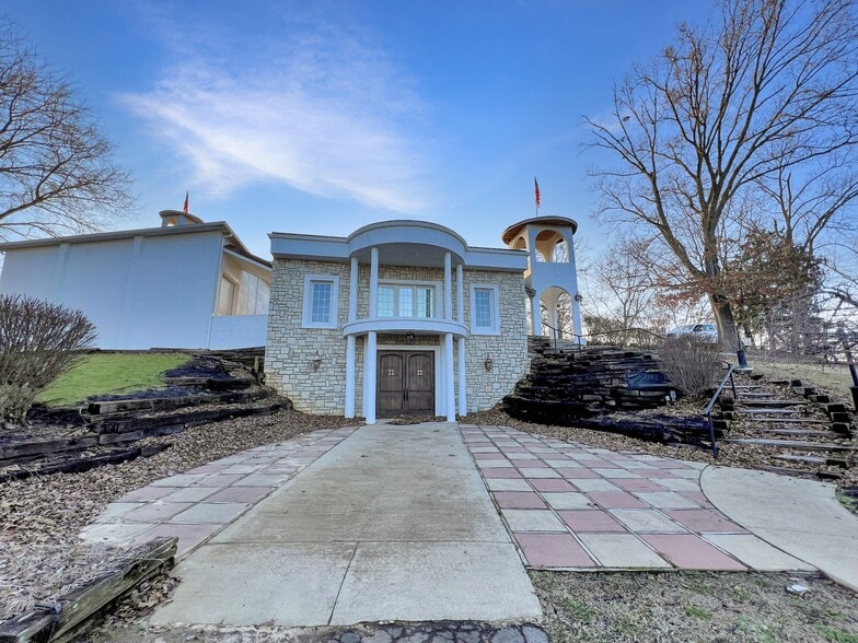 More Photos Of 2982 Harvey Bowden Rd, Paris Winery Vineyard For Sale