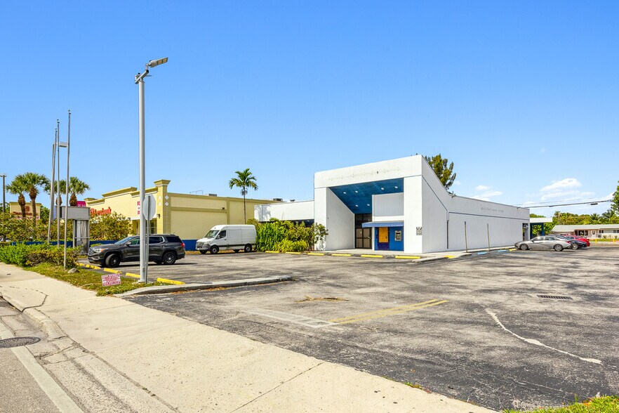 More Photos Of 601 W 49th St, Hialeah Land For Sale