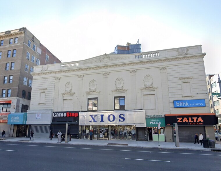 More Photos Of 16302 Jamaica Ave, Jamaica Freestanding For Lease