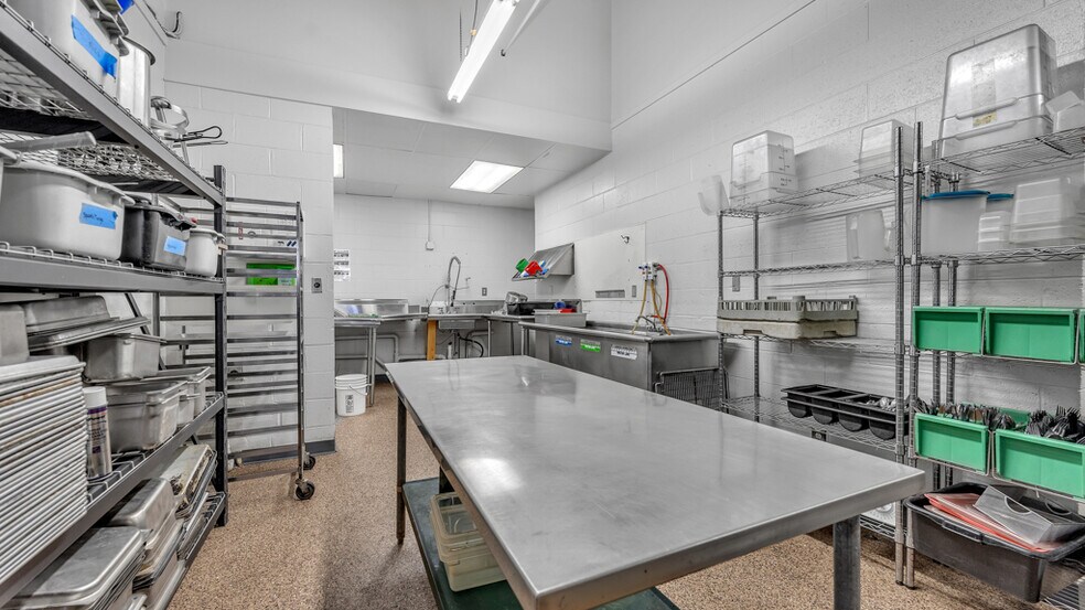 More Photos Of 3212 N Union Rd, Cato Golf Course Driving Range For Sale