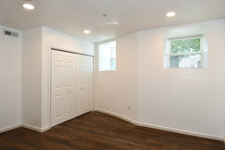 More Photos Of 2601 N Charles St, Baltimore Apartments For Sale