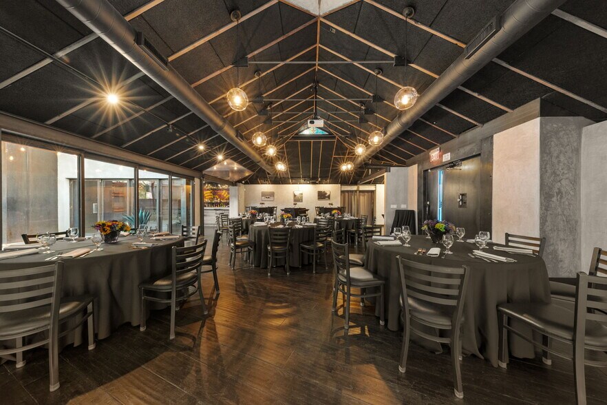 More Photos Of 553 California Ave, Boulder City Restaurant For Sale