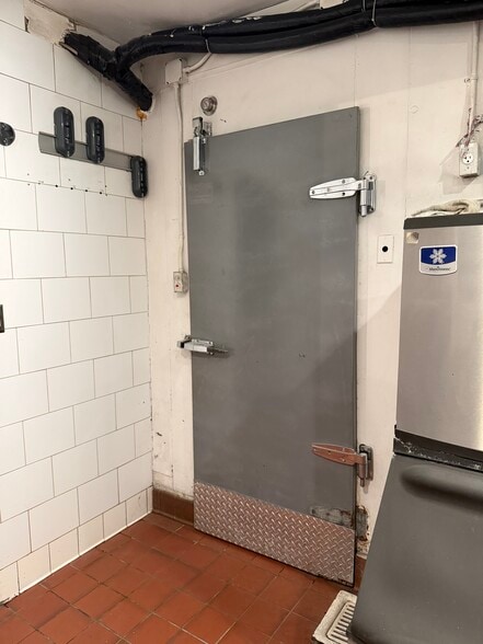 More Photos Of 3129 W Sunset Blvd, Los Angeles Apartments For Lease