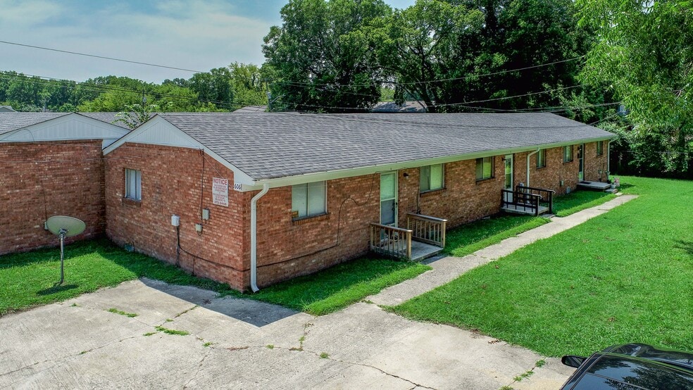 More Photos Of 606 Sampson St, Greensboro Apartments For Sale
