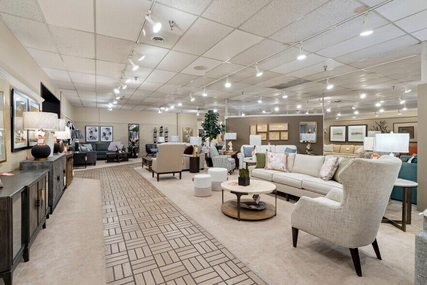 More Photos Of 334 County Road 81, Osseo Storefront Retail Office For Sale