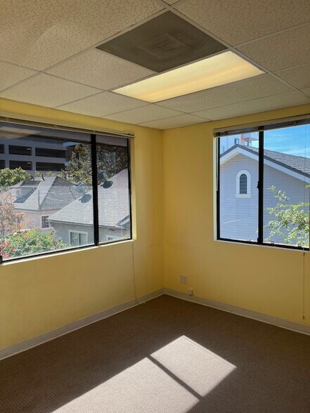 More Photos Of 940 E Union St, Pasadena Office For Lease