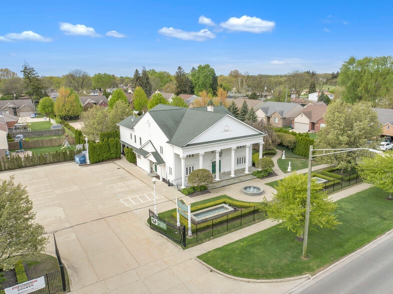 More Photos Of 4860 E 13 Mile Rd, Warren Lodge Meeting Hall For Sale