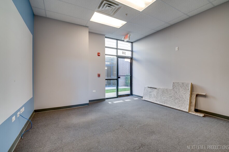 More Photos Of 459 Dunham Rd, St Charles Medical For Sale