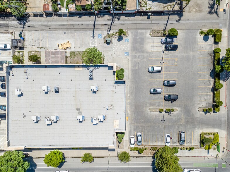 More Photos Of 720 Oller St, Mendota Freestanding For Sale