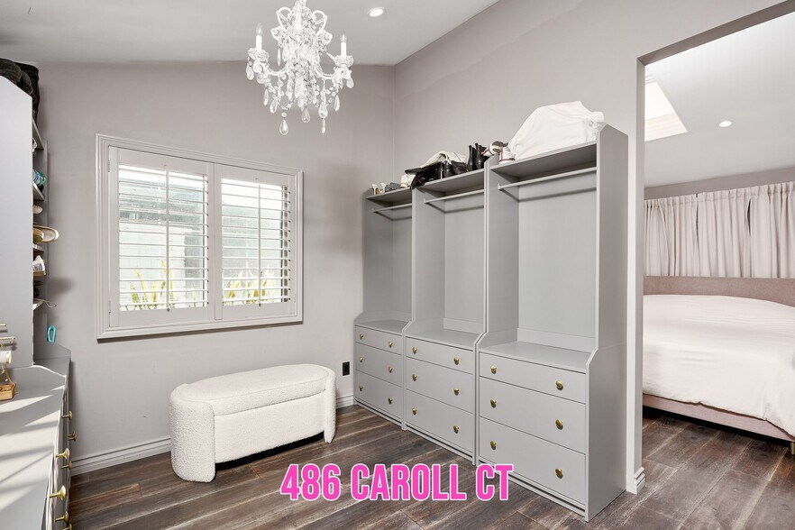 More Photos Of 2329 Ocean Ave, Venice Multifamily For Sale