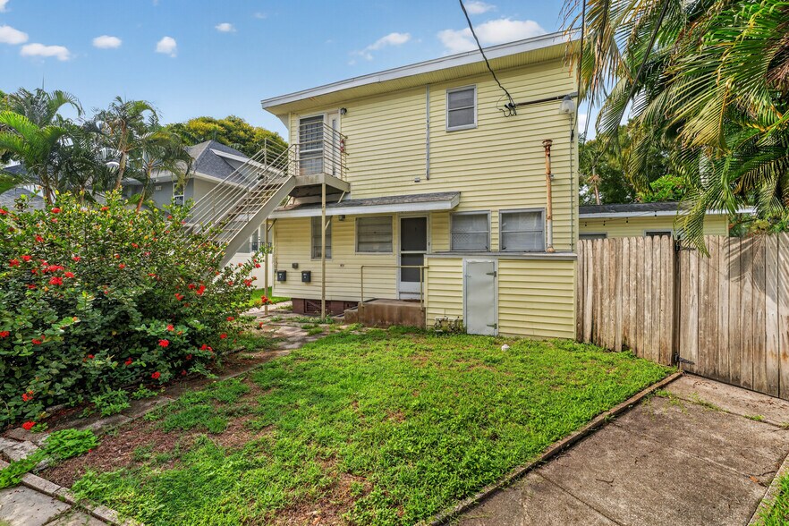 More Photos Of 135 7th Ave NE, Saint Petersburg Apartments For Sale