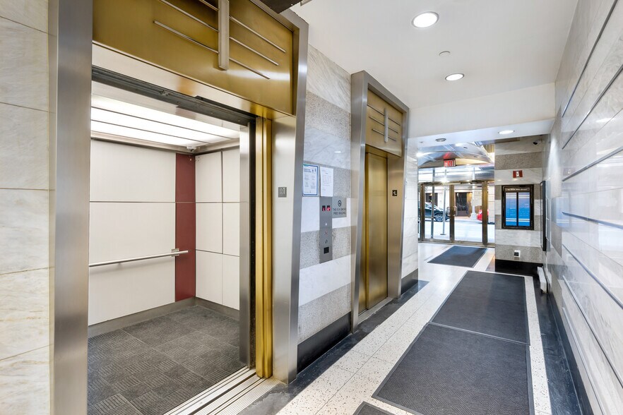 More Photos Of 15 W 39th St, New York Loft Creative Space For Lease