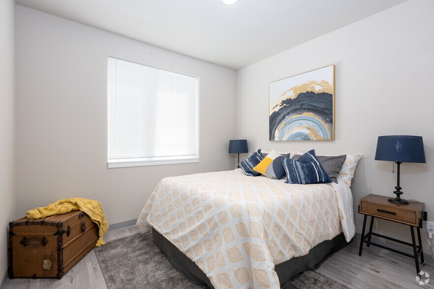 More Photos Of 7911 Washington Blvd SW, Lakewood Apartments For Sale