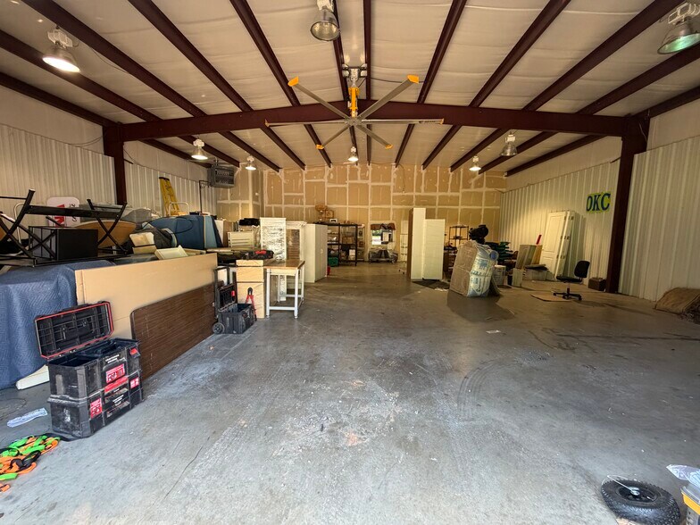 More Photos Of 2530 Chandler Rd, Muskogee General Retail For Sale