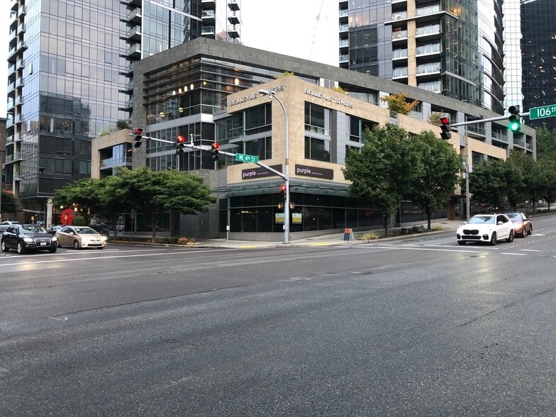 More Photos Of 10608-10700 NE 4th St, Bellevue Apartments For Lease