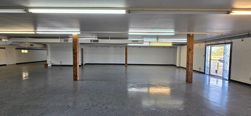 More Photos Of 360 N State Route 89, Chino Valley Storefront Retail Office For Sale