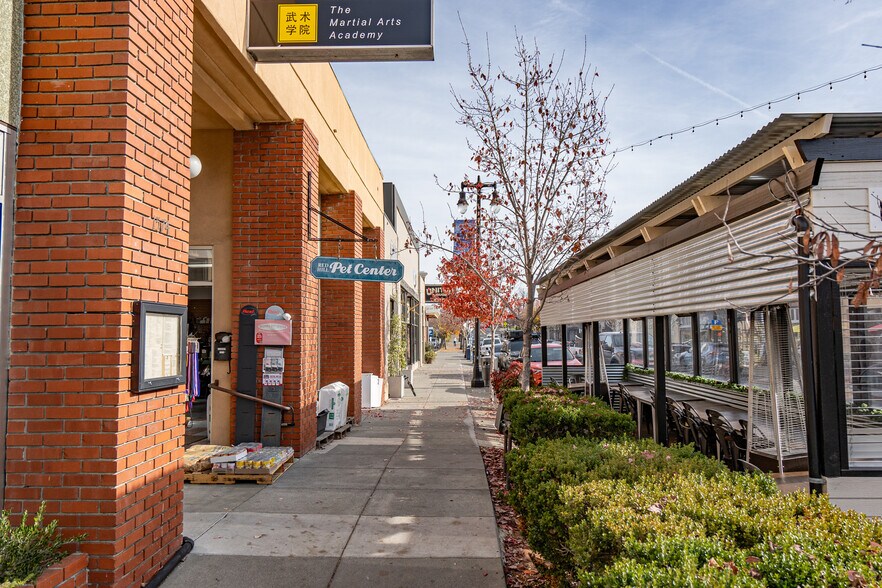 More Photos Of 100 F St, San Rafael Storefront Retail Office For Sale