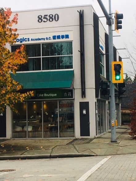 More Photos Of 8580 Cambie Rd, Richmond Office For Lease