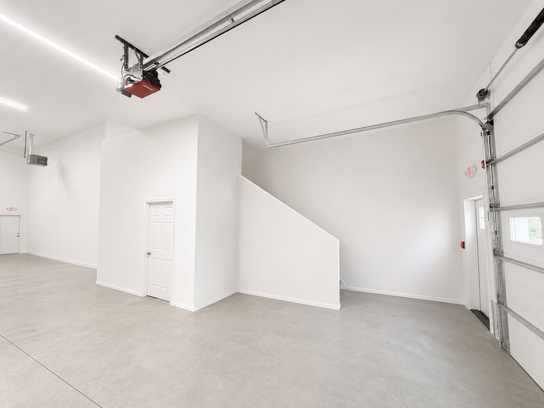 More Photos Of 34 Route 125, Kingston Warehouse For Lease