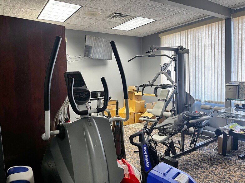 More Photos Of 5523 Integrity Way, Appleton Flex For Sale