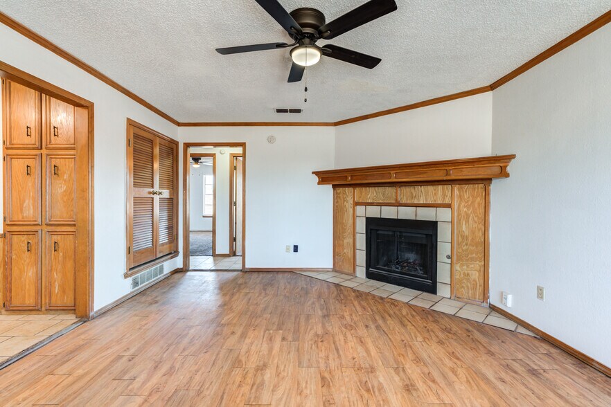 More Photos Of 7405 Waco Ave, Lubbock Apartments For Sale