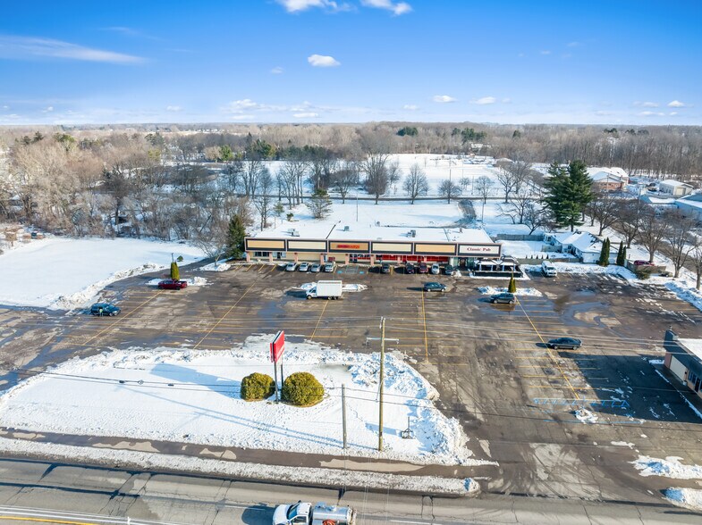 More Photos Of 16209-16235 S US 27, Lansing Unknown For Lease