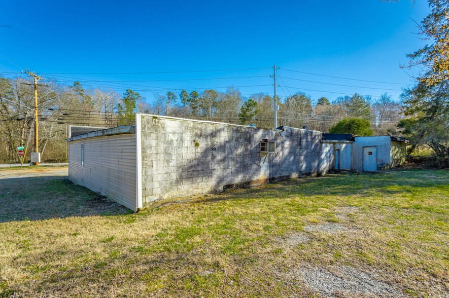 More Photos Of 9439 Hixson Pike, Soddy Daisy Convenience Store For Sale