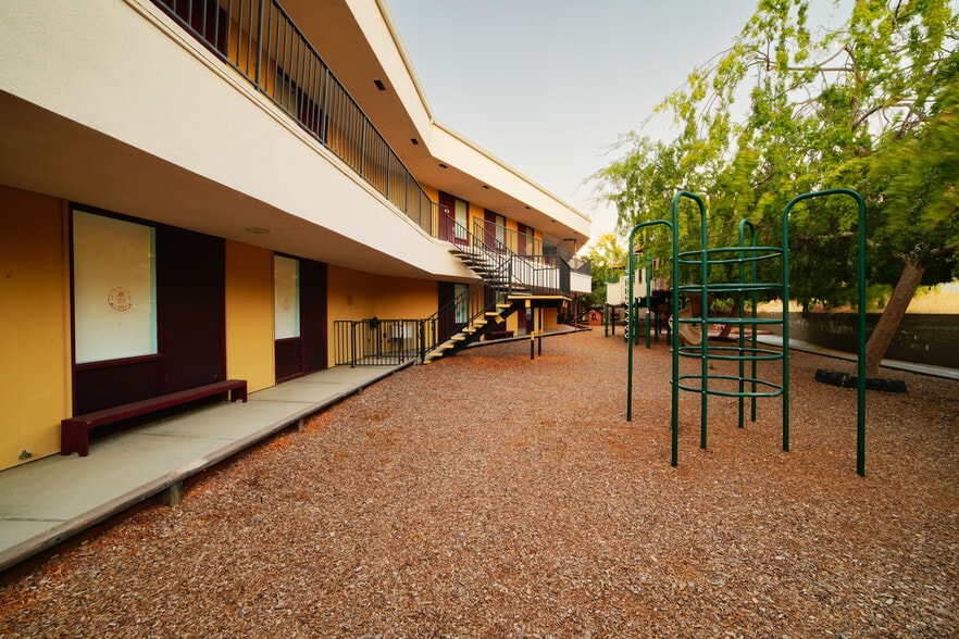 More Photos Of 520-540 Sands Dr, San Jose Religious Facility For Sale