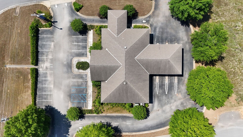 More Photos Of 8710 Hwy 69 S, Tuscaloosa Bank For Sale
