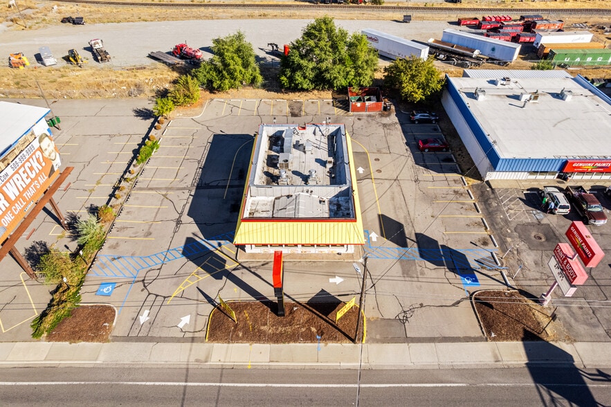 More Photos Of 6505 E Sprague Ave, Spokane Valley General Retail For Sale