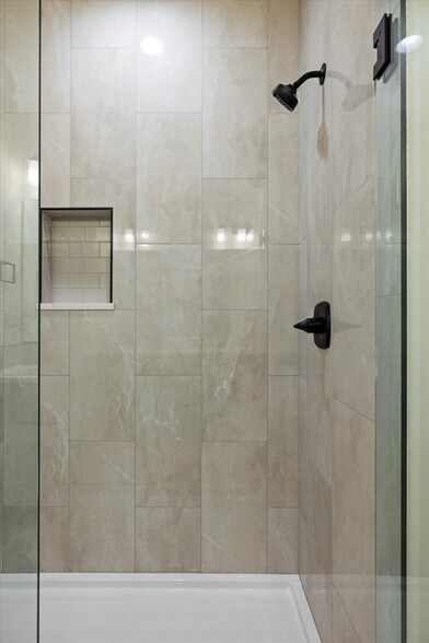 More Photos Of 1101-1109 Fairhaven Loop, Richland Apartments For Sale