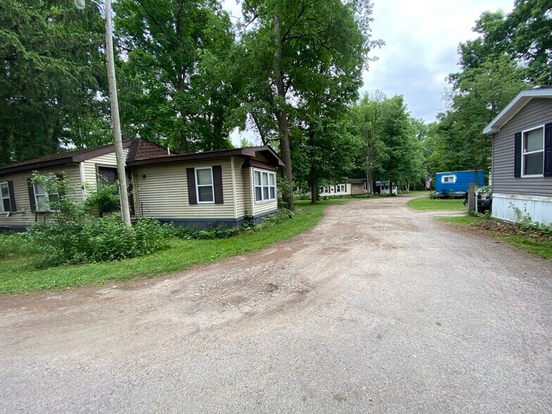 More Photos Of 7965 NY-5, Saint Johnsville Manufactured Housing Mobile Home Park For Sale
