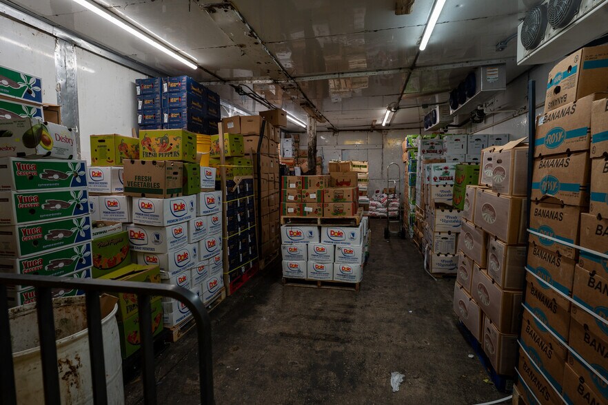 More Photos Of 1217 NW 21st St, Miami Refrigeration Cold Storage For Lease