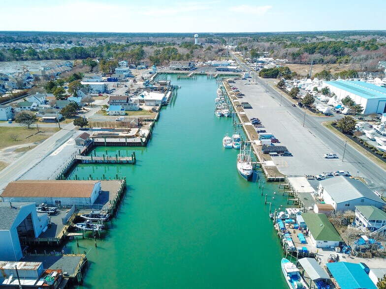 More Photos Of 12907 Harbor Rd, Ocean City Marina For Sale