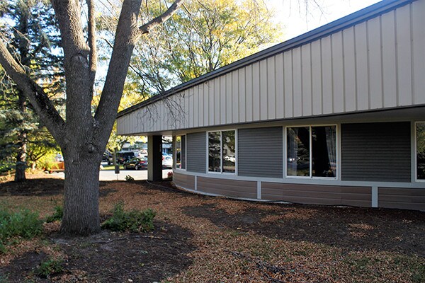 More Photos Of 179 Commerce St, Williston Flex For Sale