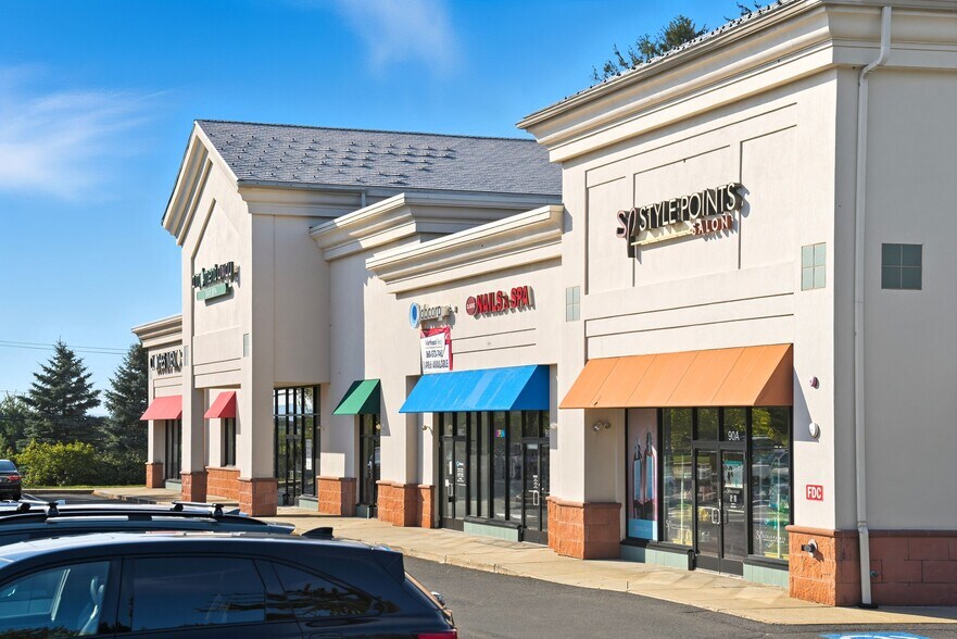 More Photos Of 70 Buckland Rd, South Windsor General Retail For Lease
