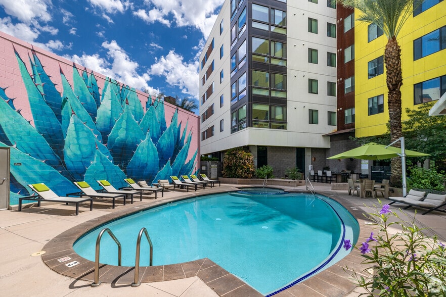More Photos Of 350 E Congress St, Tucson Apartments For Lease