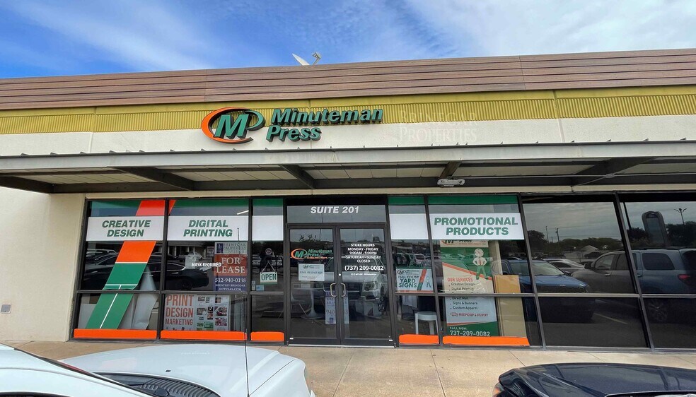 More Photos Of 2700 Pecan St W, Pflugerville Storefront For Lease