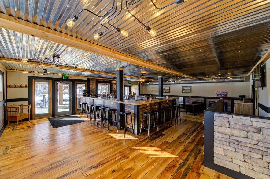 More Photos Of 2930 Rt 43, Averill Park Restaurant For Sale