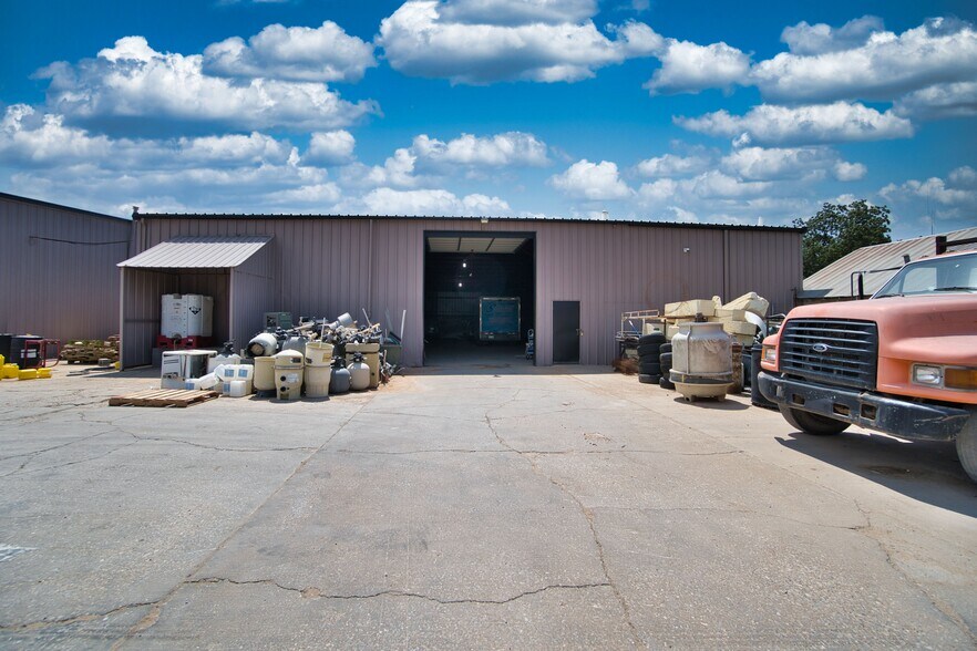 More Photos Of 2 SW G Ave, Lawton Warehouse For Sale