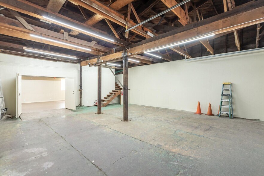 More Photos Of 37087 Main St, Burney Showroom For Sale