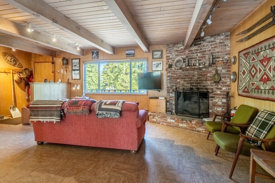 More Photos Of 167 Crawford Ave, Mammoth Lakes Land For Sale