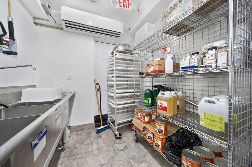 More Photos Of 1201-1223 W Flagler St, Miami Apartments For Lease