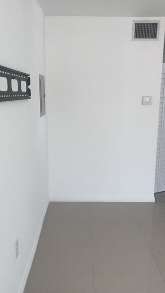 Primary Photo Of 236 NE 28th St, Miami Apartments For Sale