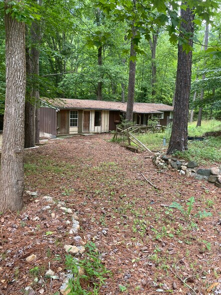 More Photos Of 977 Highway 293 SE, Cartersville Land For Sale