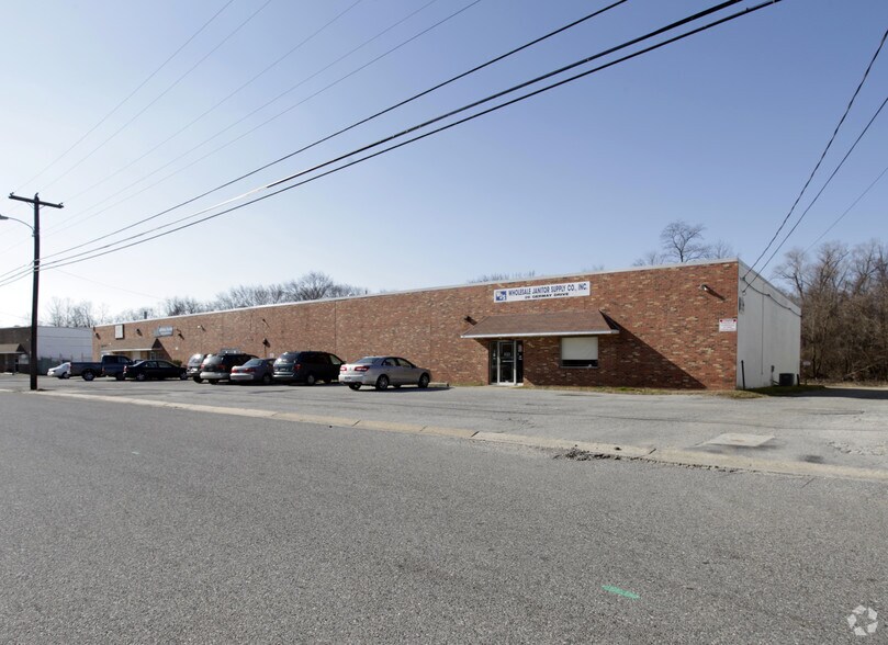 More Photos Of 26-28 Germay Dr, Wilmington Warehouse For Lease