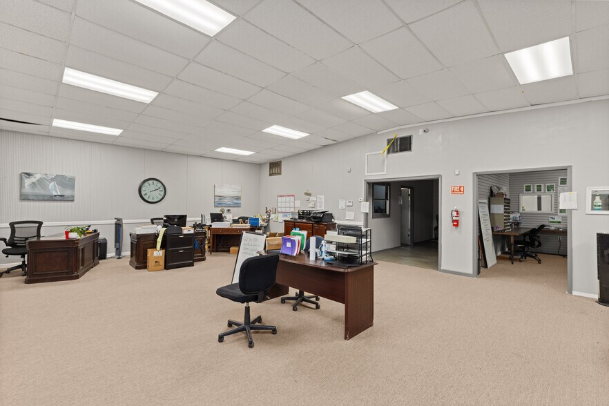 More Photos Of 408 Nasa Rd 1, Webster Freestanding For Lease